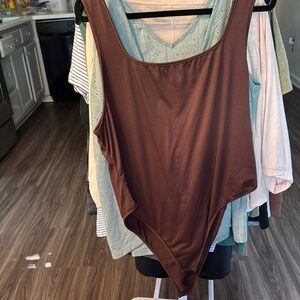 SHEIN Asymmetrical Brown Sleeveless Bodysuit